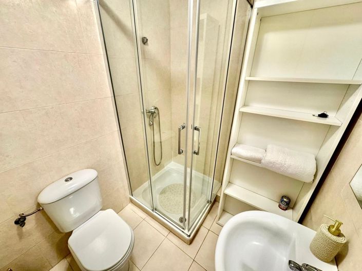 Image No.19-2 Bed Apartment for sale