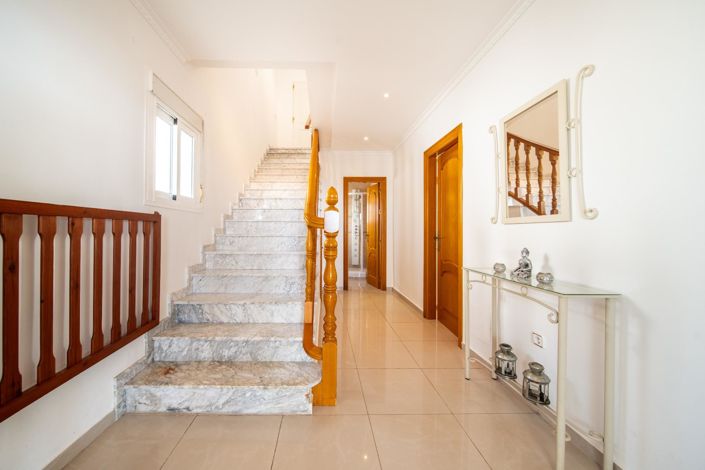 Image No.14-4 Bed Villa for sale