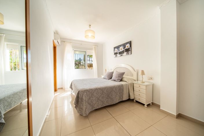 Image No.16-4 Bed Villa for sale