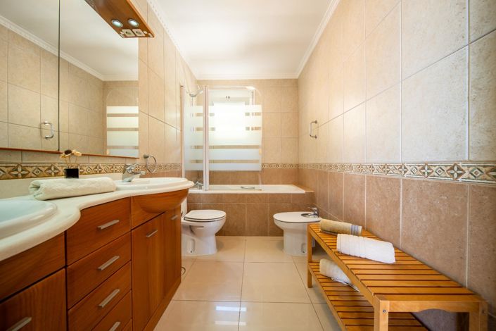 Image No.23-4 Bed Villa for sale