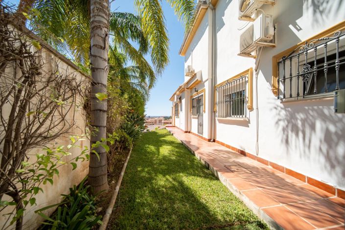 Image No.31-4 Bed Villa for sale