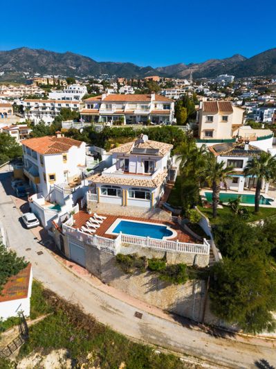 Image No.33-4 Bed Villa for sale