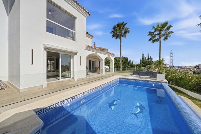 Image No.3-3 Bed Villa for sale