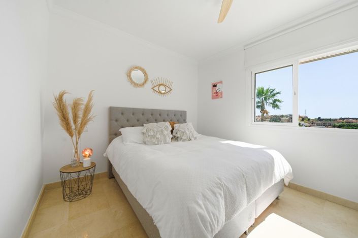 Image No.31-3 Bed Villa for sale
