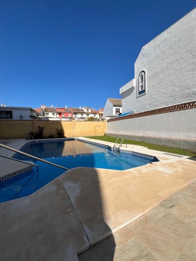 Image No.31-5 Bed Property for sale