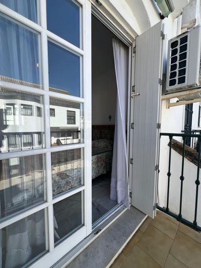 Image No.38-5 Bed Property for sale