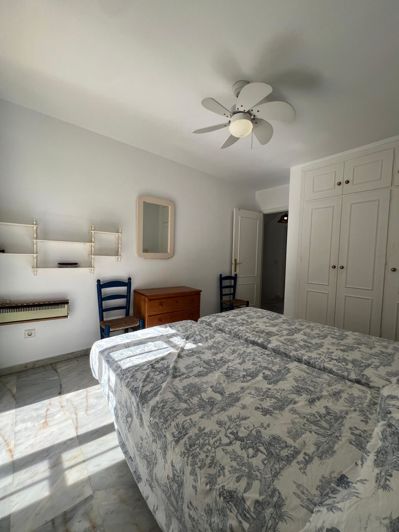 Image No.48-5 Bed Property for sale