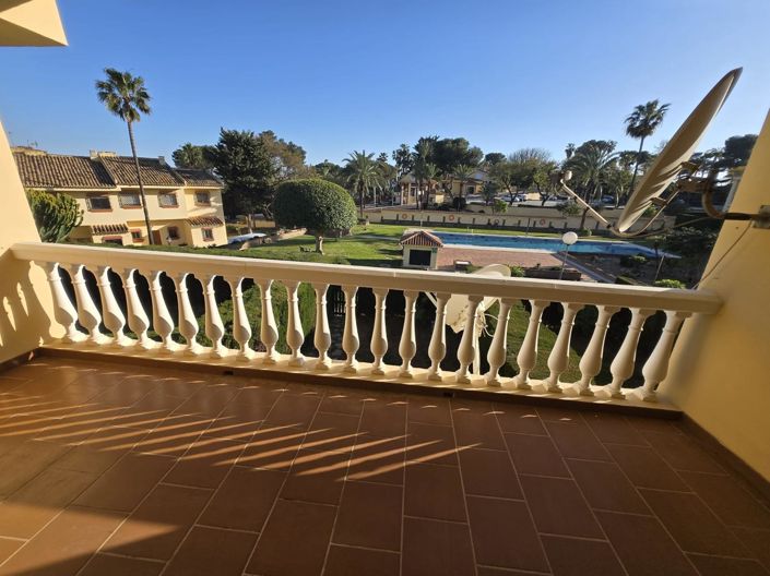 Image No.11-2 Bed Villa for sale