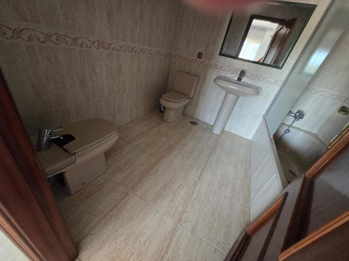 Image No.21-2 Bed Villa for sale