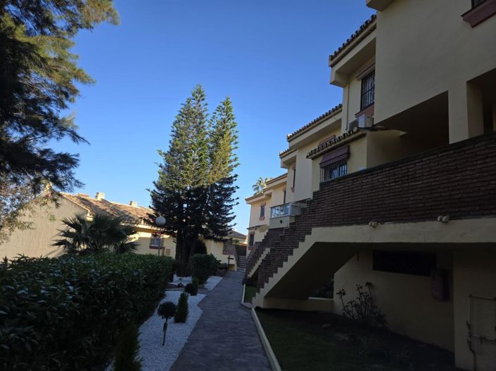 Image No.32-2 Bed Villa for sale