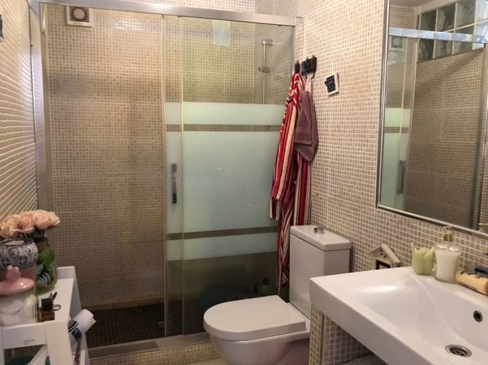 Image No.6-2 Bed Flat for sale