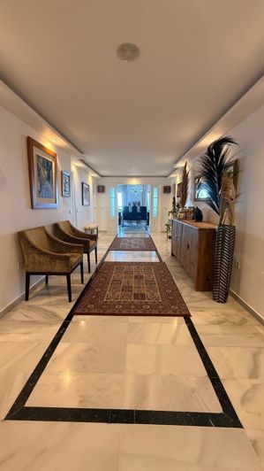 Image No.15-4 Bed Apartment for sale