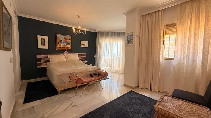 Image No.22-4 Bed Apartment for sale