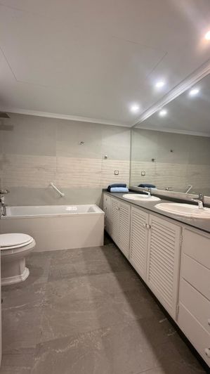 Image No.27-4 Bed Apartment for sale