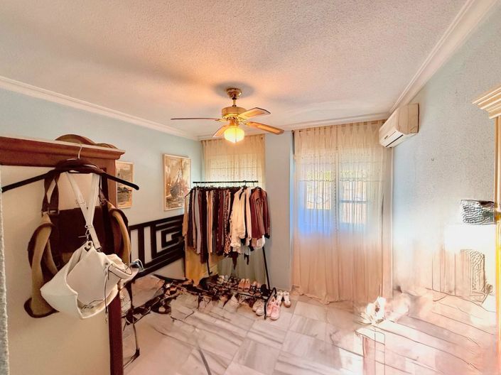 Image No.16-3 Bed Townhouse for sale