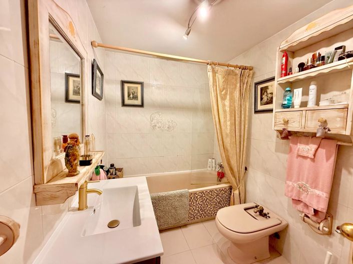 Image No.17-3 Bed Townhouse for sale
