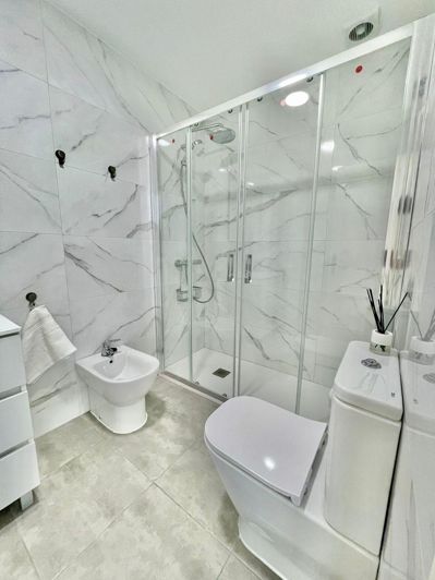 Image No.12-Appartement de 2 chambres à vendre à Fuengirola