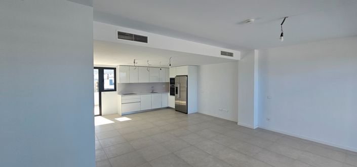 Image No.38-3 Bed Penthouse for sale