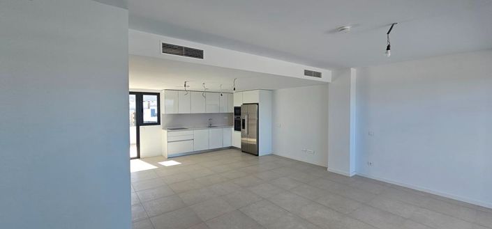 Image No.5-3 Bed Penthouse for sale