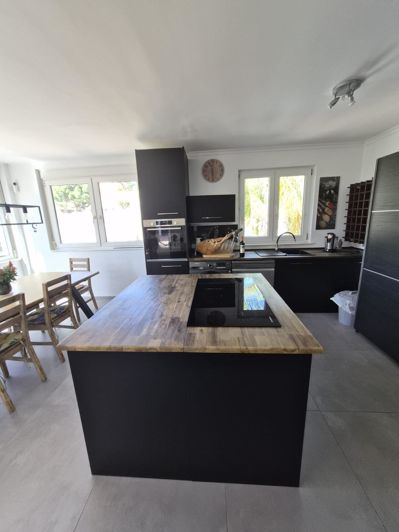 Image No.14-7 Bed House for sale