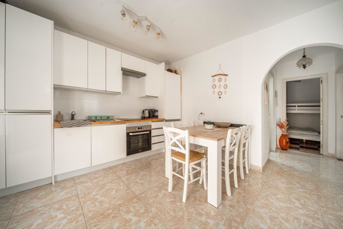 Image No.41-9 Bed Villa for sale