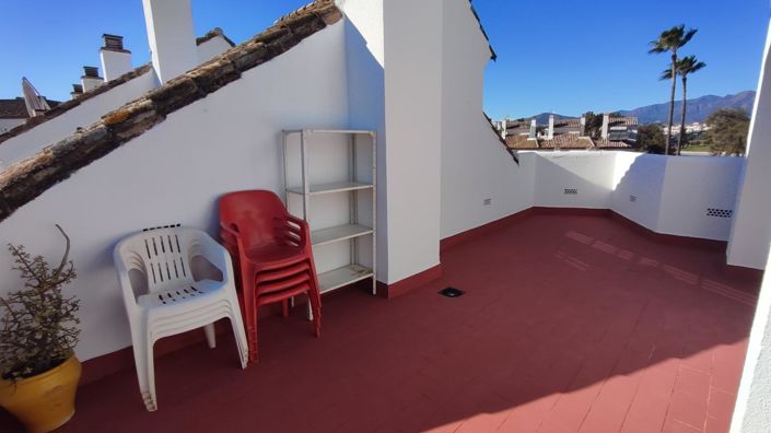 Image No.25-3 Bed Townhouse for sale