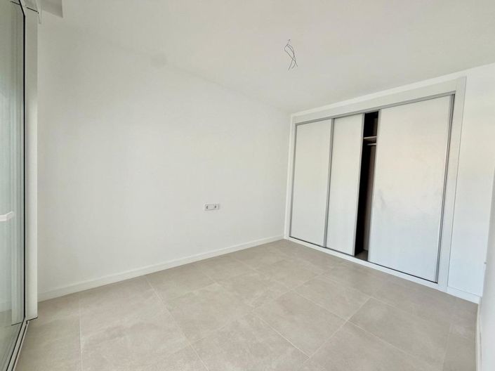 Image No.17-3 Bed Apartment for sale