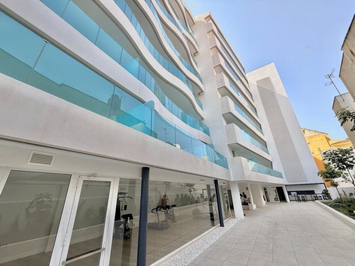 Image No.27-3 Bed Apartment for sale
