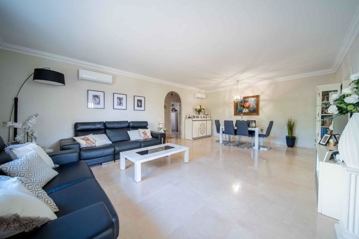 Image No.13-3 Bed Property for sale