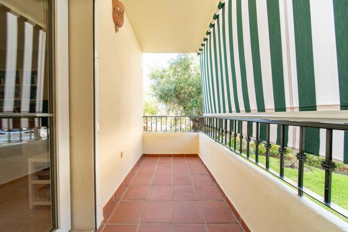 Image No.15-3 Bed Property for sale