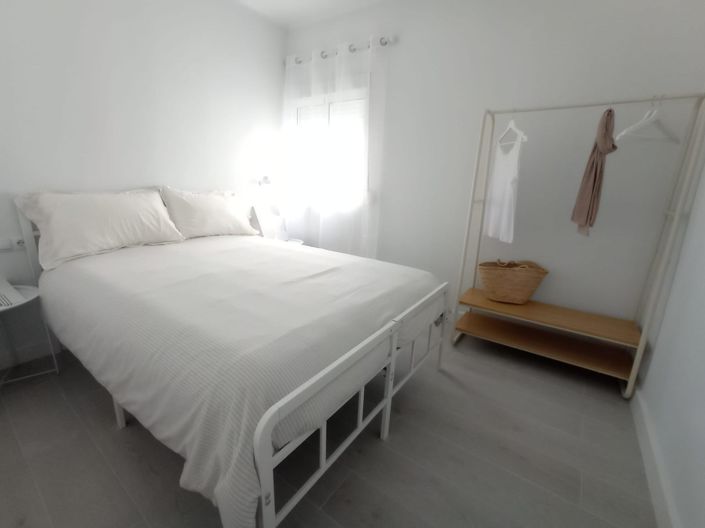 Image No.16-2 Bed Flat for sale