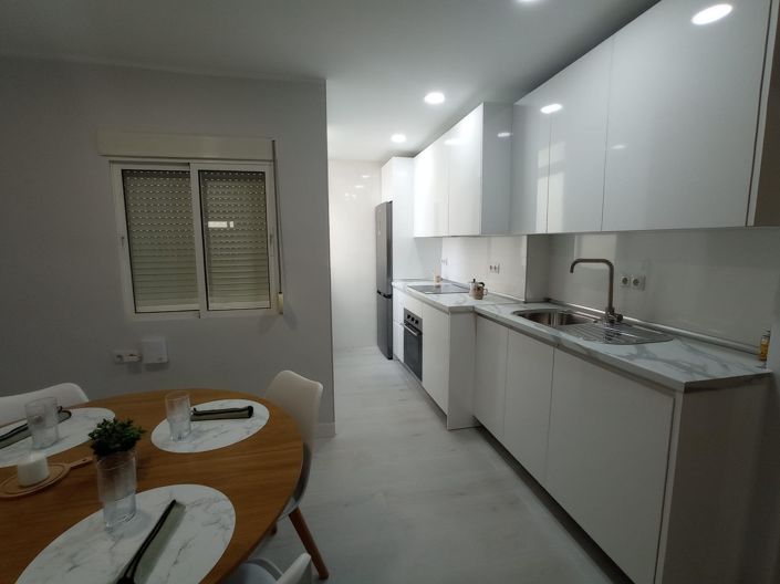 Image No.2-2 Bed Flat for sale