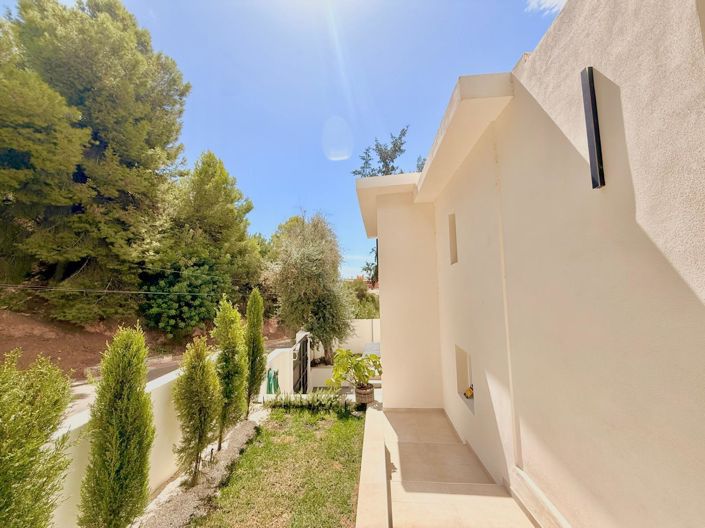 Image No.25-4 Bed Villa for sale