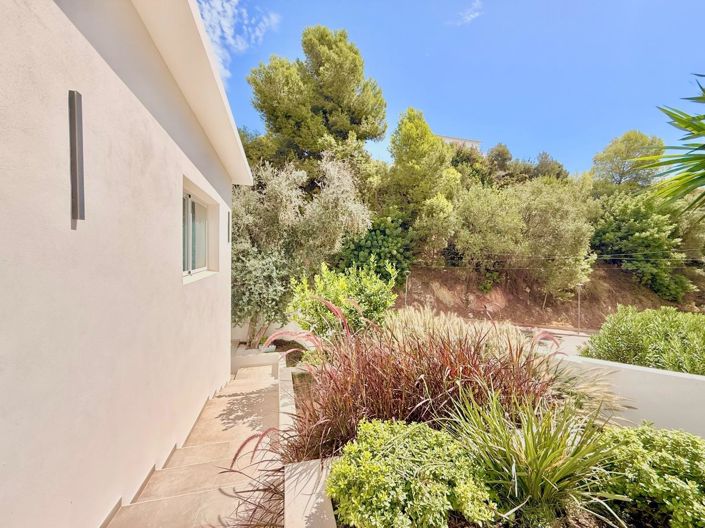 Image No.27-4 Bed Villa for sale
