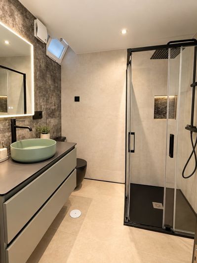 Image No.17-2 Bed Flat for sale