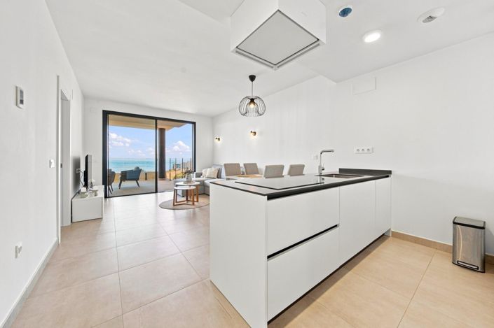 Image No.4-2 Bed Flat for sale