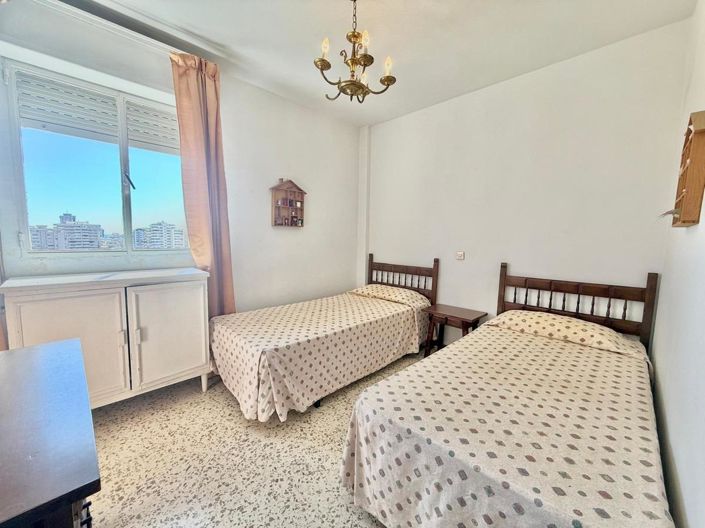 Image No.10-Piso con 3 dormitorios en venta