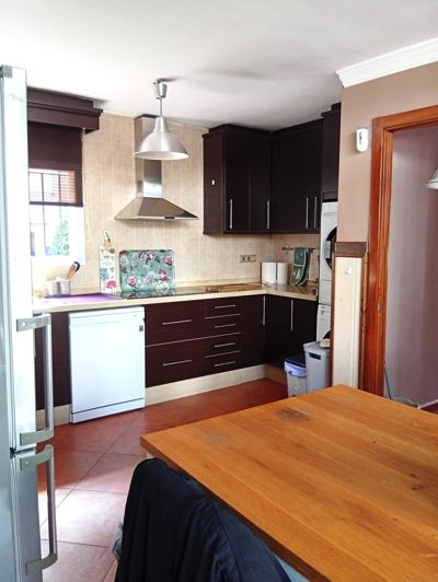 Image No.7-4 Bed Townhouse for sale
