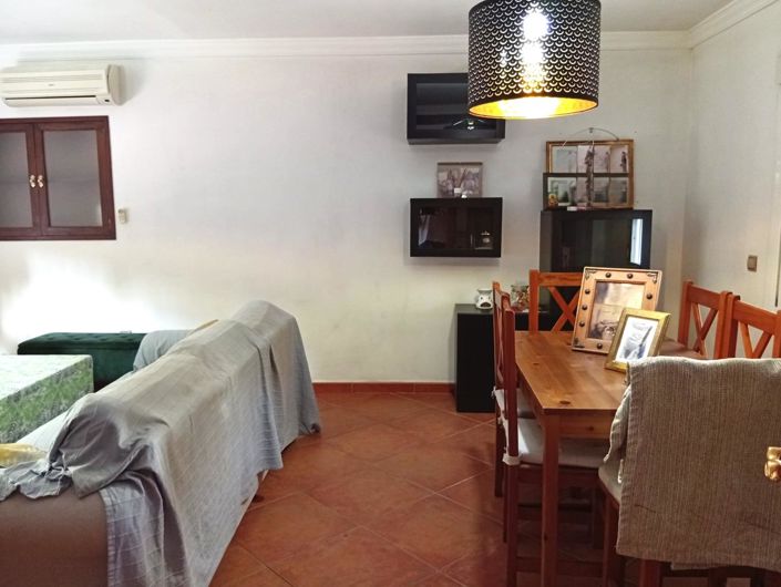 Image No.8-4 Bed Townhouse for sale