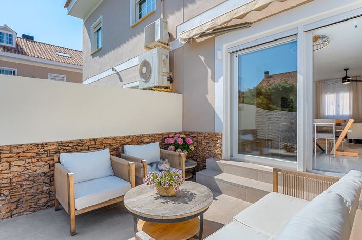 Image No.47-4 Bed Townhouse for sale