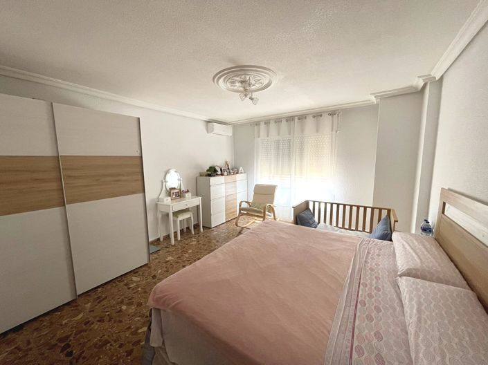 Image No.7-4 Bed Apartment for sale
