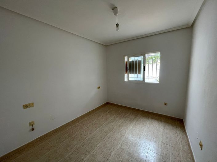 Image No.13-Appartement de 2 chambres à vendre à Orihuela Costa