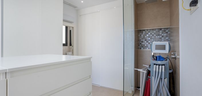Image No.20-3 Bed Townhouse for sale