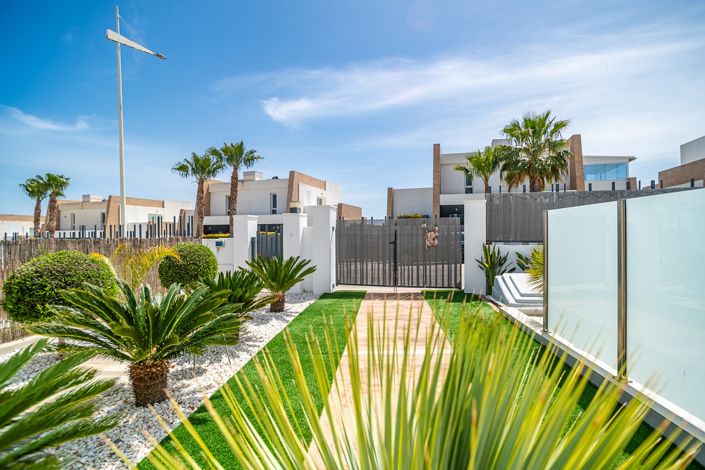 Image No.38-3 Bed Villa for sale