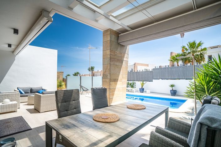 Image No.6-3 Bed Villa for sale