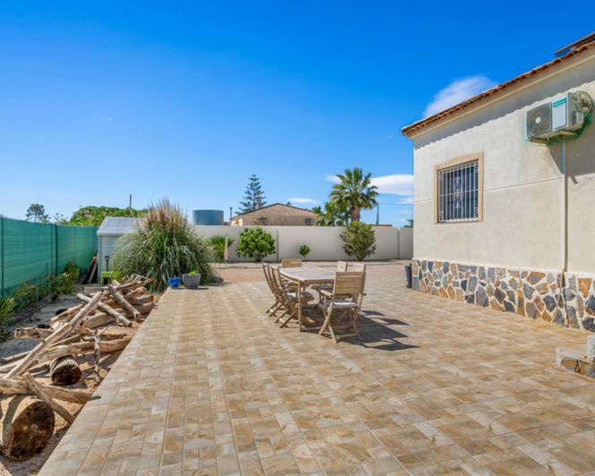 Image No.15-3 Bed Finca for sale