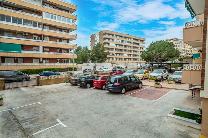 Image No.21-2 Bed Apartment for sale