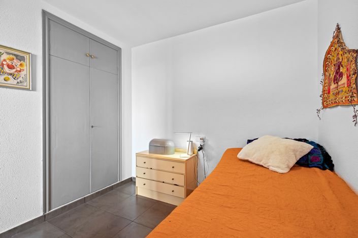 Image No.30-2 Bed Apartment for sale