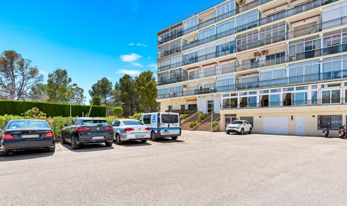 Image No.37-2 Bed Apartment for sale