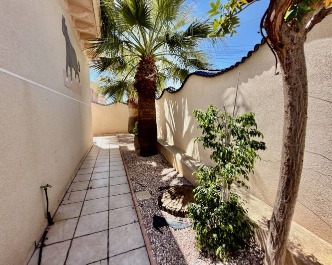 Image No.27-4 Bed Villa for sale